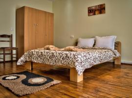 Dariya Guest House，位于萨帕雷瓦巴尼亚的自助式住宿