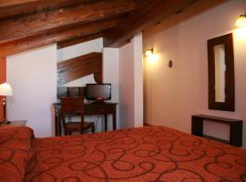 拉卡萨维亚旅馆，位于Maturana的酒店