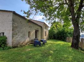L'Annexe Mauvilla，位于Civrac-de-Dordogne的酒店