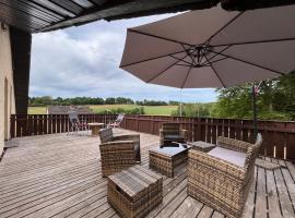 Ferienwohnung - Losheim am See，位于Bachem的酒店
