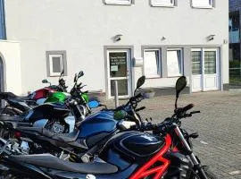 格吕克斯塔特旅馆