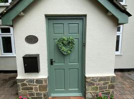 Stoop Cottage - in the heart of Quorn，位于Quorndon的酒店