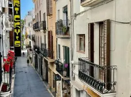 Sant Pau Beach Home with terrace