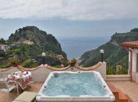 Amalfi Sky View，位于斯卡拉的度假屋
