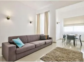 Four Bedroom Typical Maltese Townhouse - One Minute Away From The Seafront