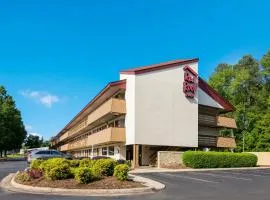 红屋顶达勒姆酒店 - 三角公园