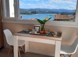 Apartamentos Costa San Esteban，位于San Esteban de Pravia的酒店