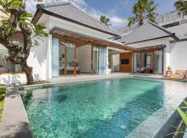 Fenosa Seminyak Villas by Nagisa Bali，位于塞米亚克的带泳池的酒店