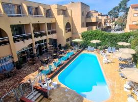 Hôtel Le Maritime，位于滨海阿热莱斯的酒店