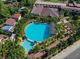 Buddha Resort by Cocotel，位于Bugallon的酒店