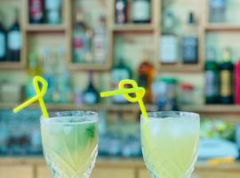 Theo Goodlife Hotel，位于Big Ada的酒店