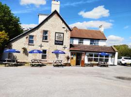 Kings Arms - East Stour，位于吉林汉姆的酒店