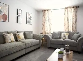 The Flintshire - North Wales - Sleeps Up To 9