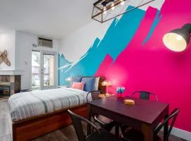 The Après, Village Studio with Hot Tub and View