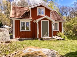 3 Bedroom Nice Home In Bräkne Hoby，位于Bräkne-Hoby的酒店