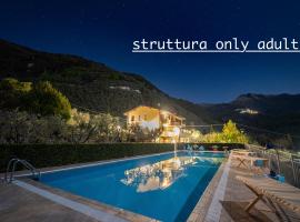 Sotto il cielo di Toscana prestigious holiday home only adults pet friendly，位于卡麦奥雷的酒店