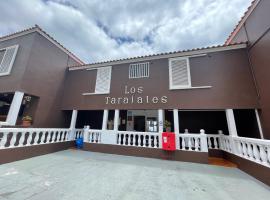Apartamentos Los Tarajales，位于巴耶格兰雷伊的海滩短租房