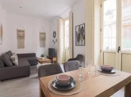 C93 - Trendy Two Bedrooms in Ollerias