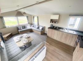 CW77 St Osyth Beach Holiday Park，位于Saint Osyth的酒店