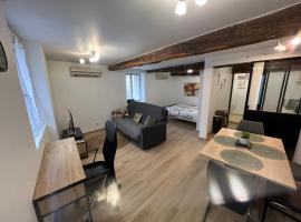 Très joli Loft de 40 m2 idéalement situé，位于圣戈当的酒店