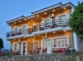 Anemomylos Apartments