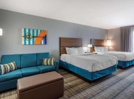 MainStay Suites，位于博林格林山毛榉湾公园戏水湖附近的酒店