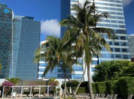 Four Seasons Hotel Miami - Luxury Private Residences，位于迈阿密Crandon Golf Course附近的酒店