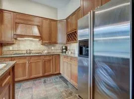 Luxurious 2 BR in River Run Village with Ski in ski out condo