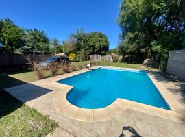 LORETO GUEST HOUSE YAYETOPa，位于Loreto的酒店