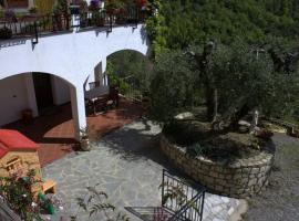 la porta del sole appartamento nell'oliveto，位于塞博尔加的酒店