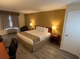 Blue Breeze Hotel - Rock Springs，位于罗克斯普林的舒适型酒店