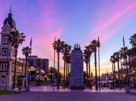 The Heart of Glenelg，位于格莱内尔格的酒店