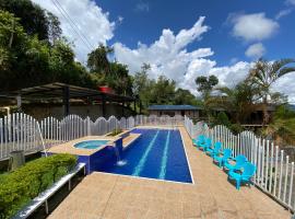 Finca Villa Maju K24 Vista naturaleza clima delicioso A 30 min Cali，位于Dagua的酒店