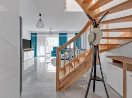 Apartamenty Piamola Jantar Park，位于詹塔尔的酒店