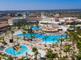 Olympic Lagoon Resort Ayia Napa，位于阿依纳帕的酒店