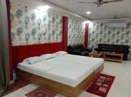 Hotel Geetanjali Buddha Resort By WB Inn，位于菩提伽耶格雅机场 - GAY附近的酒店