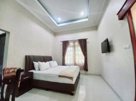 Hotel Ningrat Syariah near Alun Alun Bangkalan，位于Bangkalan的酒店