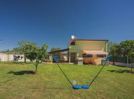 Ferienhaus mit Badminton- und Minifussballplatz，位于普拉的别墅