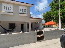 casa de 4 quartos perto do Forte Orange Itamaracá，位于伊塔马拉卡的低价酒店