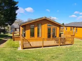 Relaxing 2-Bedroom holiday lodge in Cornwall