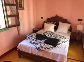 Room in Guest room - Room in villa Lair De La Mer，位于西迪考乌奇的酒店
