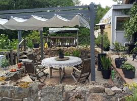Hinnedal ,på Ryssberget，位于Näsum的酒店