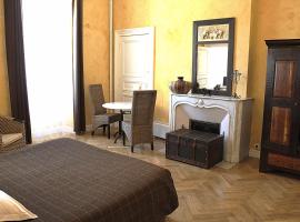 Chateau de Viviez，位于Viviez的酒店