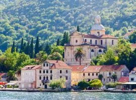 Apartment in a historic costal village