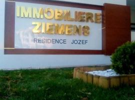 Superbe Appartement，位于苏塞的酒店