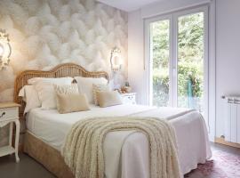 Hotel Boutique Txanka Erreka PARKING INCLUIDO，位于奥利奥的酒店