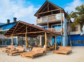 Mamallena Beachside Rincon del Mar，位于Rincón的酒店