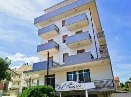 阿拉贝斯克酒店