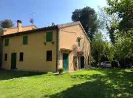 Casale del monte, Pesaro