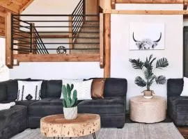 Cozy Cabin Rental in Pine Mountain Club California